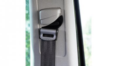 4CARS Biztonsági öv rögzítő klipsz ezüst-fekete
