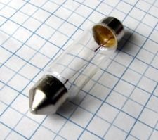 Zarovka, parkovaci / polohove svetlo 12V 5W SV8,5-43 d-11mm sufit