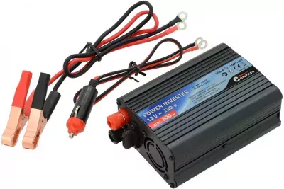 Menič napätia 12V - 230V