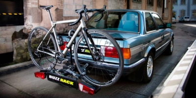 BUZZRACK EAZZY 1 - nosič bicykla na ťažné zariadenie