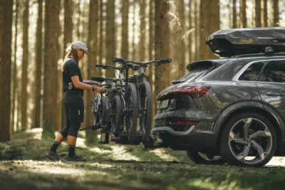 THULE EASYFOLD 3 (945) + ADAPTER - nosič 4 bicyklov na ťažné zariadenie