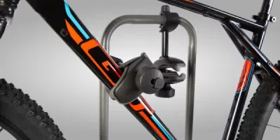 BUZZRACK E-HORNET 3 - nosič 3 bicyklov na ťažné zariadenie