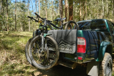 YAKIMA GATEKEEPER EVO MD black - nosič 5 bicyklov na pickup