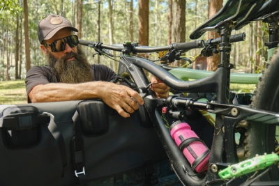 YAKIMA GATEKEEPER EVO MD black - nosič 5 bicyklov na pickup