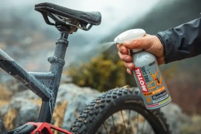 Motul Bike Care - Dry Clean Off Road - 500ml univ.čistiaci prostriedok