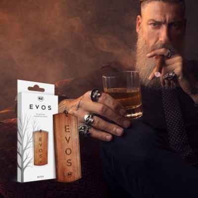 K2 EVOS BOSS drevený závesný osviežovač vzduchu