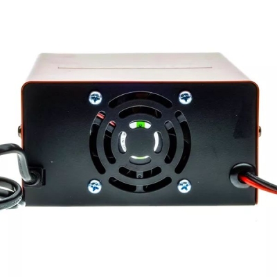 Nabíjačka batérií 12V/24V 15A EINPARTS EPCBC03