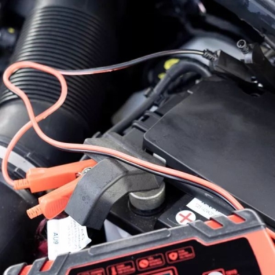 Nabíjačka batérií 12V/24V EINPARTS EPCBC02