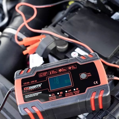Nabíjačka batérií 12V/24V EINPARTS EPCBC02