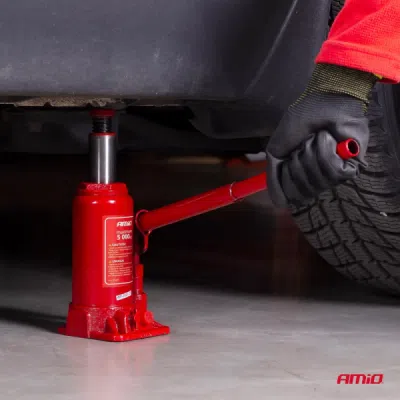 Hydraulický piestový zdvihák „ panenka” 5T