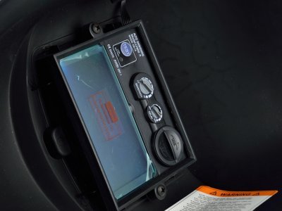 Zváracia kukla samostmievacia modrá s plameňmi GEKO G01878