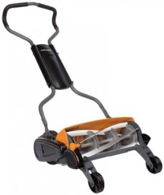 Fiskars vřetenová sekačka s košem StaySharp Max