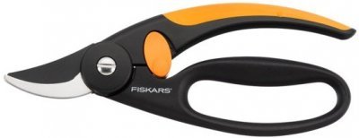 Fiskars nůžky zahradní FingerLoop, dvoučepelové P44