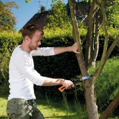 Fiskars pilka zahradní Xtract (L) SW75