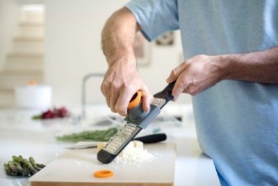 Fiskars sada struhadel hrubé, jemné a plátkovací Functional Form
