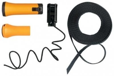 Fiskars sada držadel a šňůrek pro nůžky UPX82