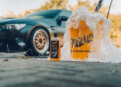 Meguiar's Gold Class Car Wash Shampoo & Conditioner, 473ml