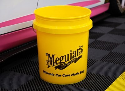 Meguiar's Kbelík prázdný bez vložky Grit Guard žlutý, 19L