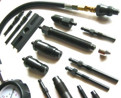 QUATROS Kompresiometr, tester komprese diesel (16ks) QS30196