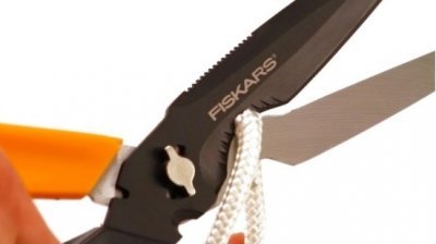 Fiskars multifunkční nůžky Cuts+More