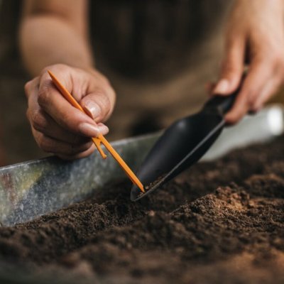 Fiskars sázecí lopatka Solid