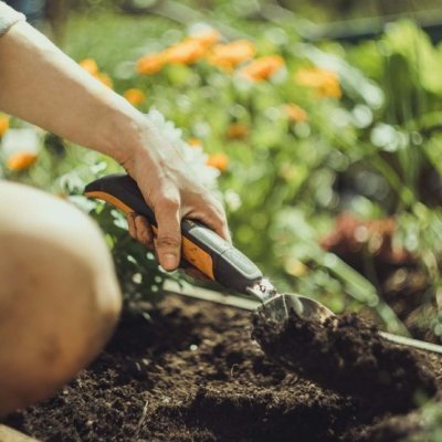 Fiskars lopatka Xact
