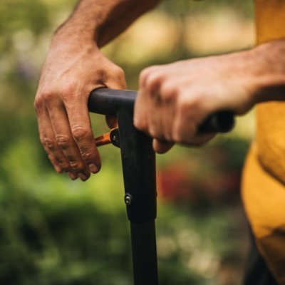 Fiskars sazeč cibulovin Ergo