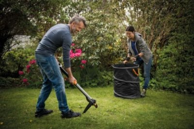 Fiskars skládací zahradní koš Solid, 172 l