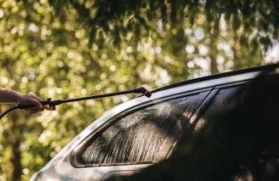 Fiskars tlakový rozprašovač 5 l