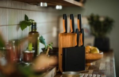 Fiskars bambusový blok s pěti noži Functional Form