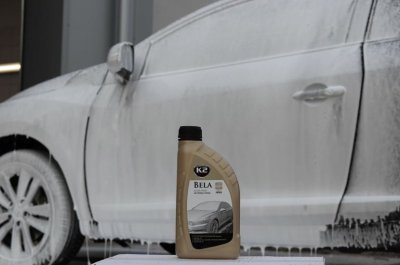 K2 Bela Aktivní mycí pěna Blueberry, 1L