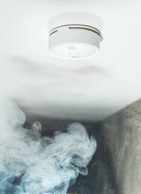 Shelly Plus Smoke Alarm - detektor kouře, Wi-Fi