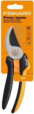 Fiskars dvoučepelové zahradní nůžky Solid P341