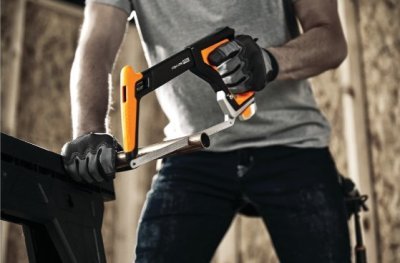 Fiskars ruční pila na kov TrueTension 30 cm, 24 TPI