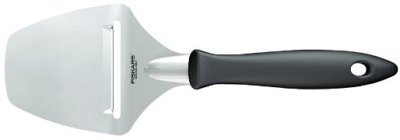 Fiskars plátkovač na sýr Essential 1065587