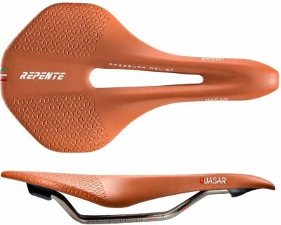Sedlo REPENTE Quasar hnědé / 142 mm / 170 g