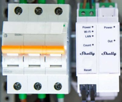 Shelly Pro 3EM Switch Add-On - přídavné bezpotenciálové relé 2A