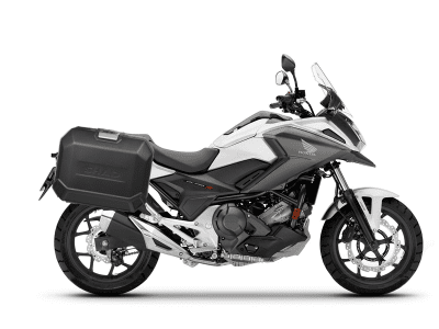 Kompletní sada bočních černých hliníkových kufrů SHAD 130.kitTERRAside-32B TERRA BLACK 47L/47L , včetně montážní sady SHAD HONDA NC 750 X