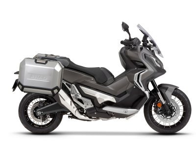 Kompletní sada bočních hliníkových kufrů SHAD 130.kitTERRAside-33 TERRA 36L/36L, včetně montážní sady SHAD HONDA X-ADV 750