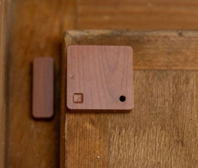 Shelly Blu Door Window Sensor - dveřní senzor, Bluetooth, Hnědá