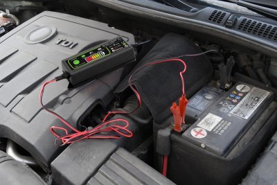 Compass nabíječka mikroprocesor 4Amp 12V PB/GEL/AGM/LiFePO4
