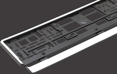Podložka pod SPZ Compass WHITE STRIP