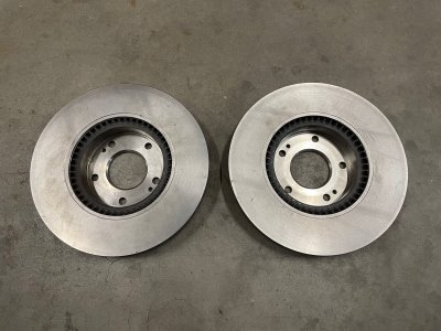 Brzdový kotouč BREMBO 09.A532.21 - bazar
