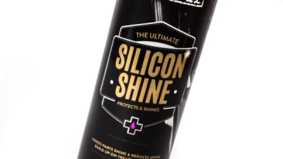MUC-OFF silikonový lesk na motocykly 626 – 500 ml