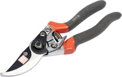 Yato Nůžky zahradnické 220mm (průměr do 25mm) šikmý střih