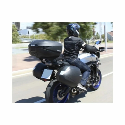 Vrchní kufr na motorku SHAD D0B58206 SH58X karbon (rozšiřitelný koncept) se zámkem PREMIUM (130.D0B58206)