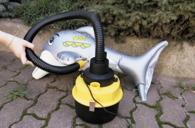 Vysavač 12V 160W kotlíkový