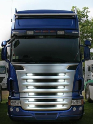 Světlo poziční boční 2 LED 24V F-11 bílé
