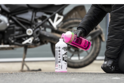 MUC-OFF koncentrovaný čistič na kolo 347 – 1 litr