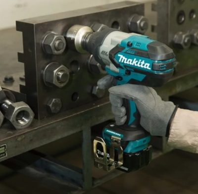 Aku rázový utahovák 3/4" Li -ion 18V, bez aku Z Makita DTW1001Z